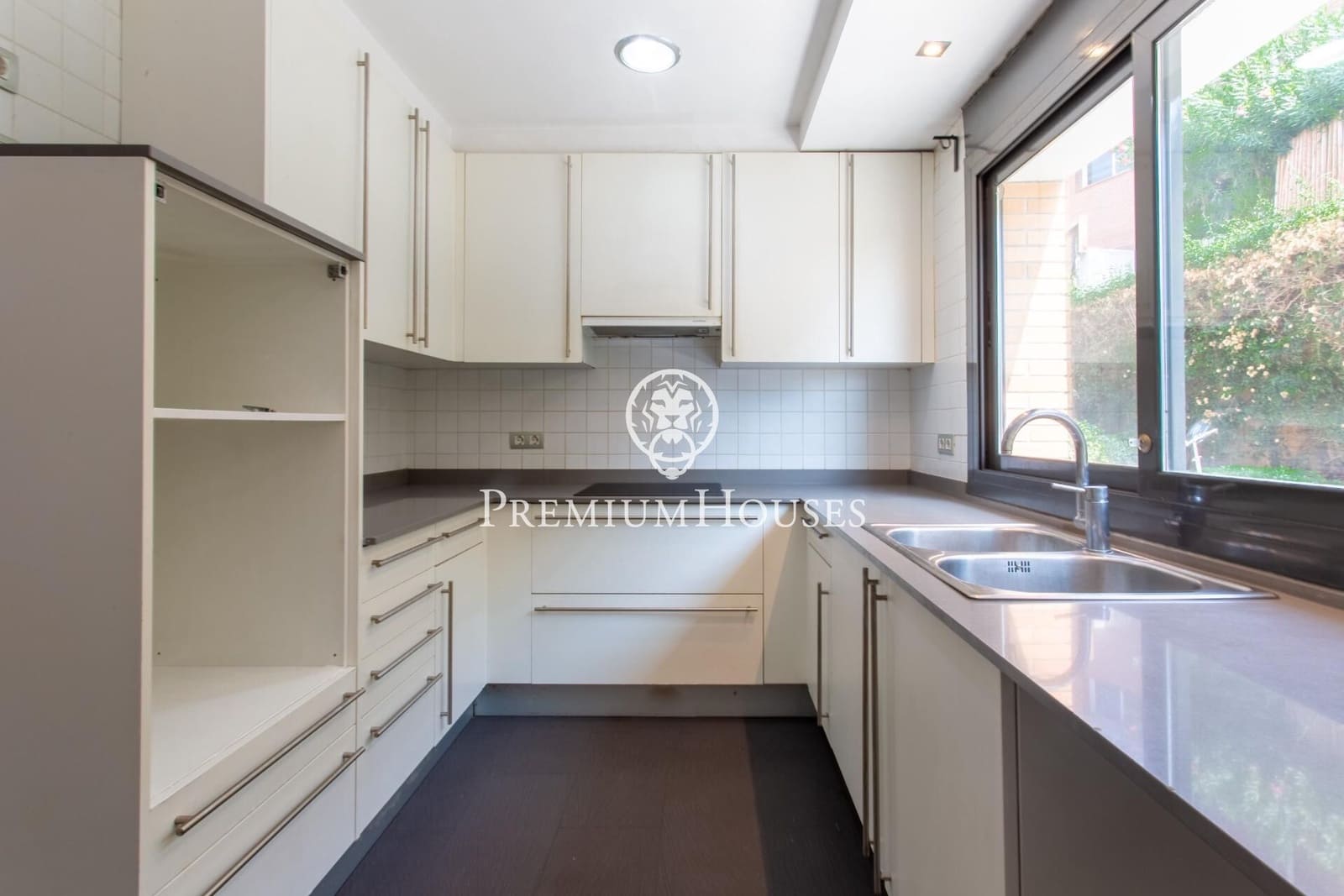 4 Zimmer Reihenhaus zu verkaufen in Alella mit Pool - 949.000 € (Ref: 9240392)