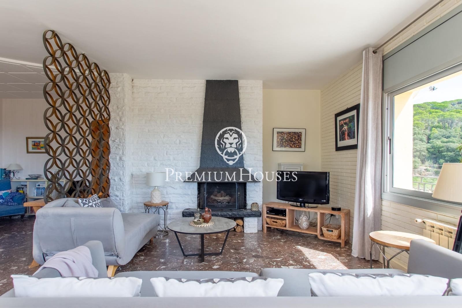 5 soverom Villa til salgs i Sant Pol de Mar med svømmebasseng garasje - € 770 000 (Ref: 9240393)