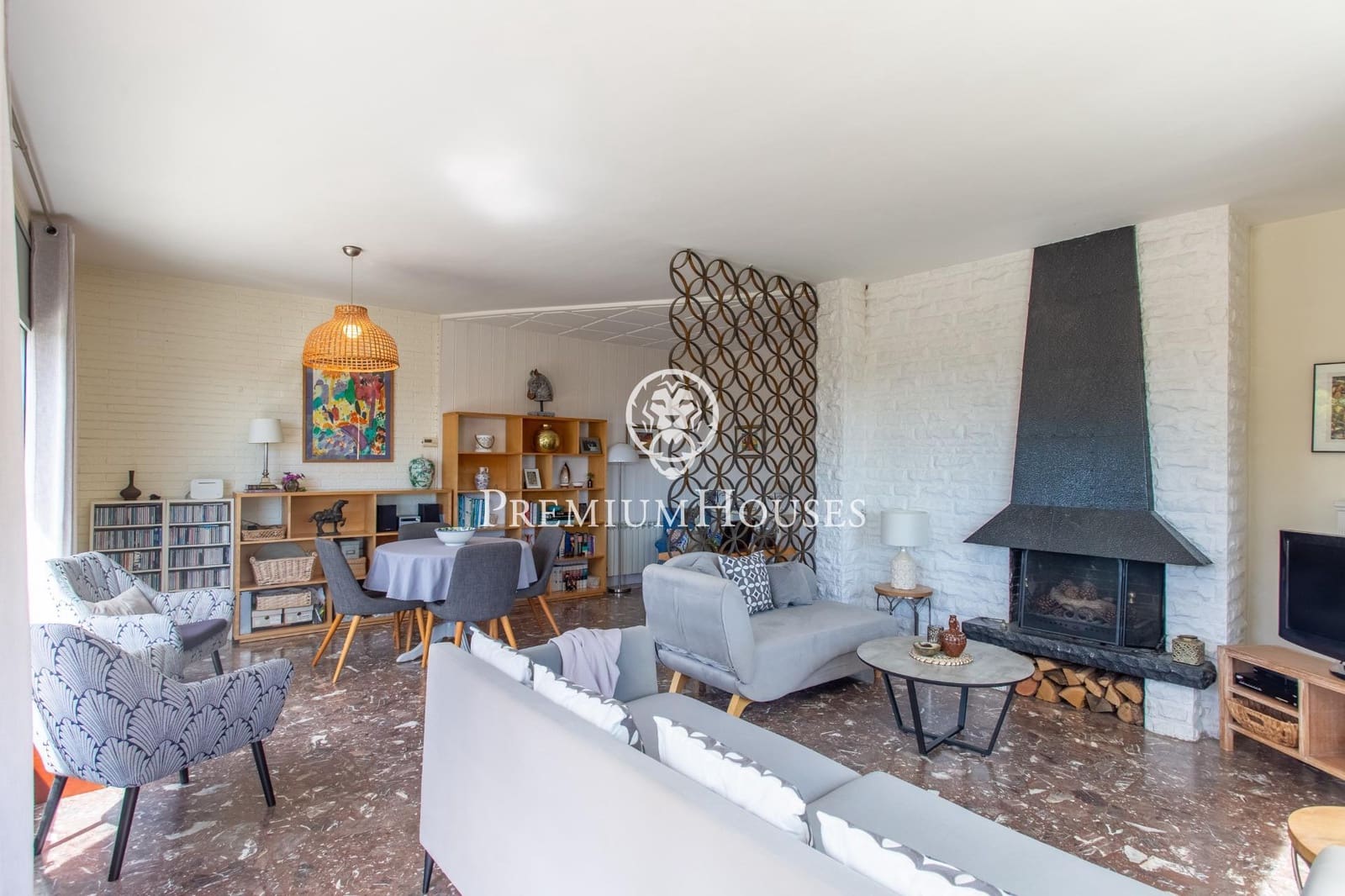 5 soverom Villa til salgs i Sant Pol de Mar med svømmebasseng garasje - € 770 000 (Ref: 9240393)