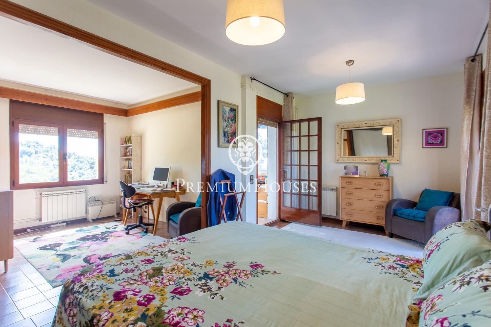 5 soverom Villa til salgs i Sant Pol de Mar med svømmebasseng garasje - € 770 000 (Ref: 9240393)