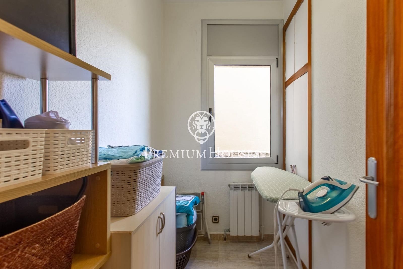 5 soverom Villa til salgs i Sant Pol de Mar med svømmebasseng garasje - € 770 000 (Ref: 9240393)