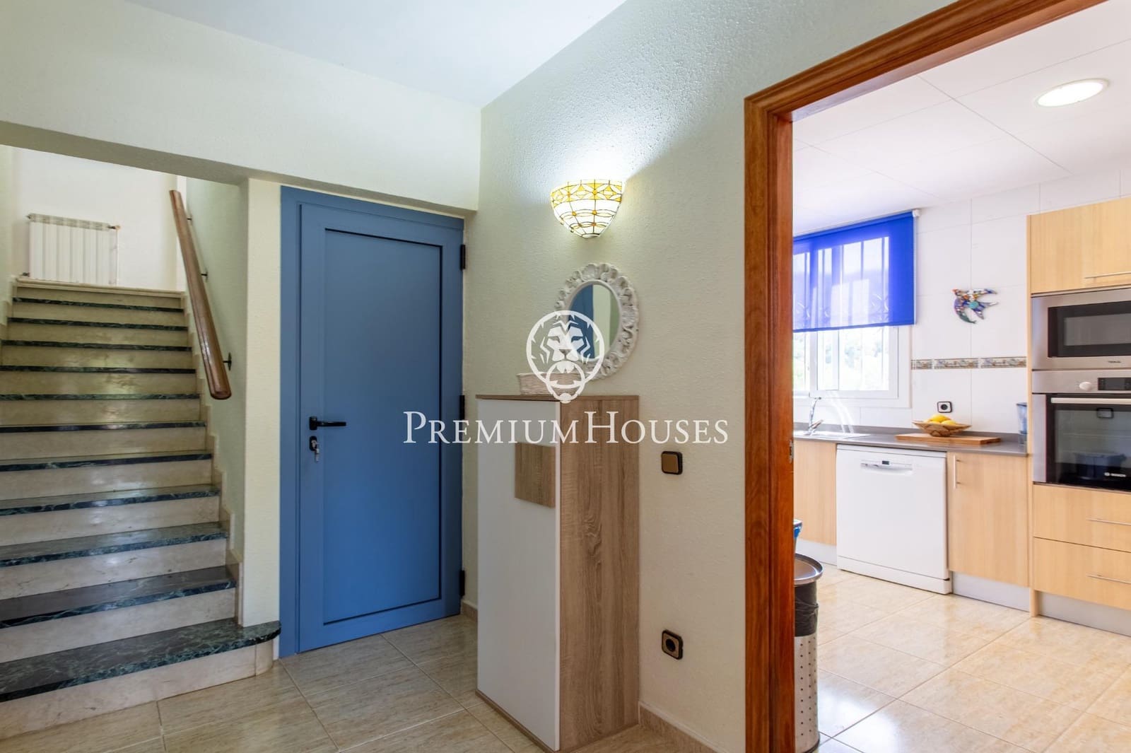 5 soverom Villa til salgs i Sant Pol de Mar med svømmebasseng garasje - € 770 000 (Ref: 9240393)