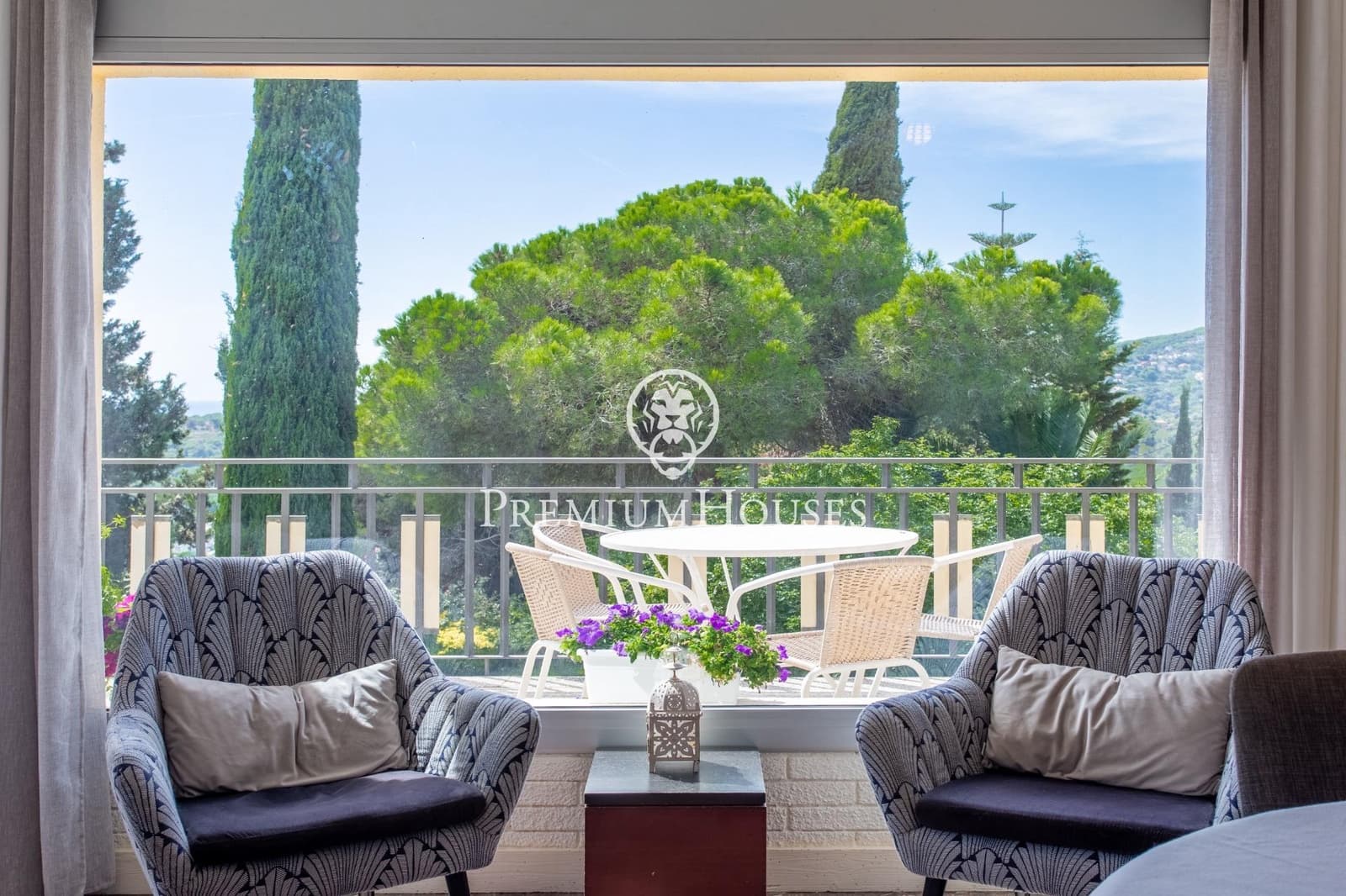 5 soverom Villa til salgs i Sant Pol de Mar med svømmebasseng garasje - € 770 000 (Ref: 9240393)