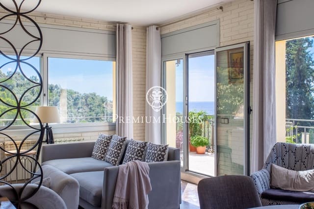 5 quarto Moradia para venda em Sant Pol de Mar com piscina garagem - 770 000 € (Ref: 9240393)