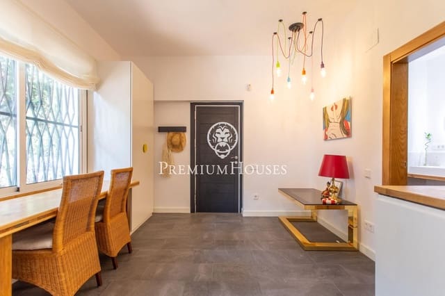 3 bedroom Villa for sale in Sant Cebrià de Vallalta with pool - € 450,000 (Ref: 9243396)