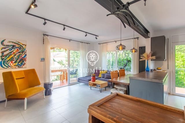 3 bedroom Villa for sale in Sant Cebrià de Vallalta with pool - € 450,000 (Ref: 9243396)