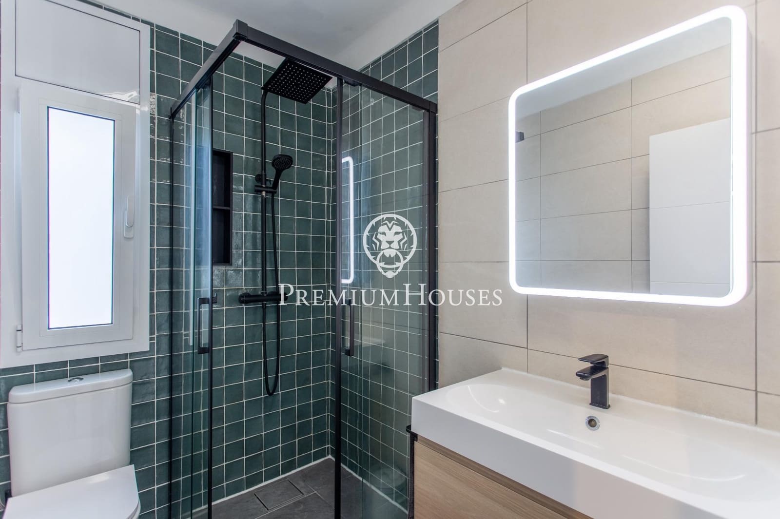 3 bedroom Villa for sale in Sant Cebria de Vallalta with pool - € 450,000 (Ref: 9243396)