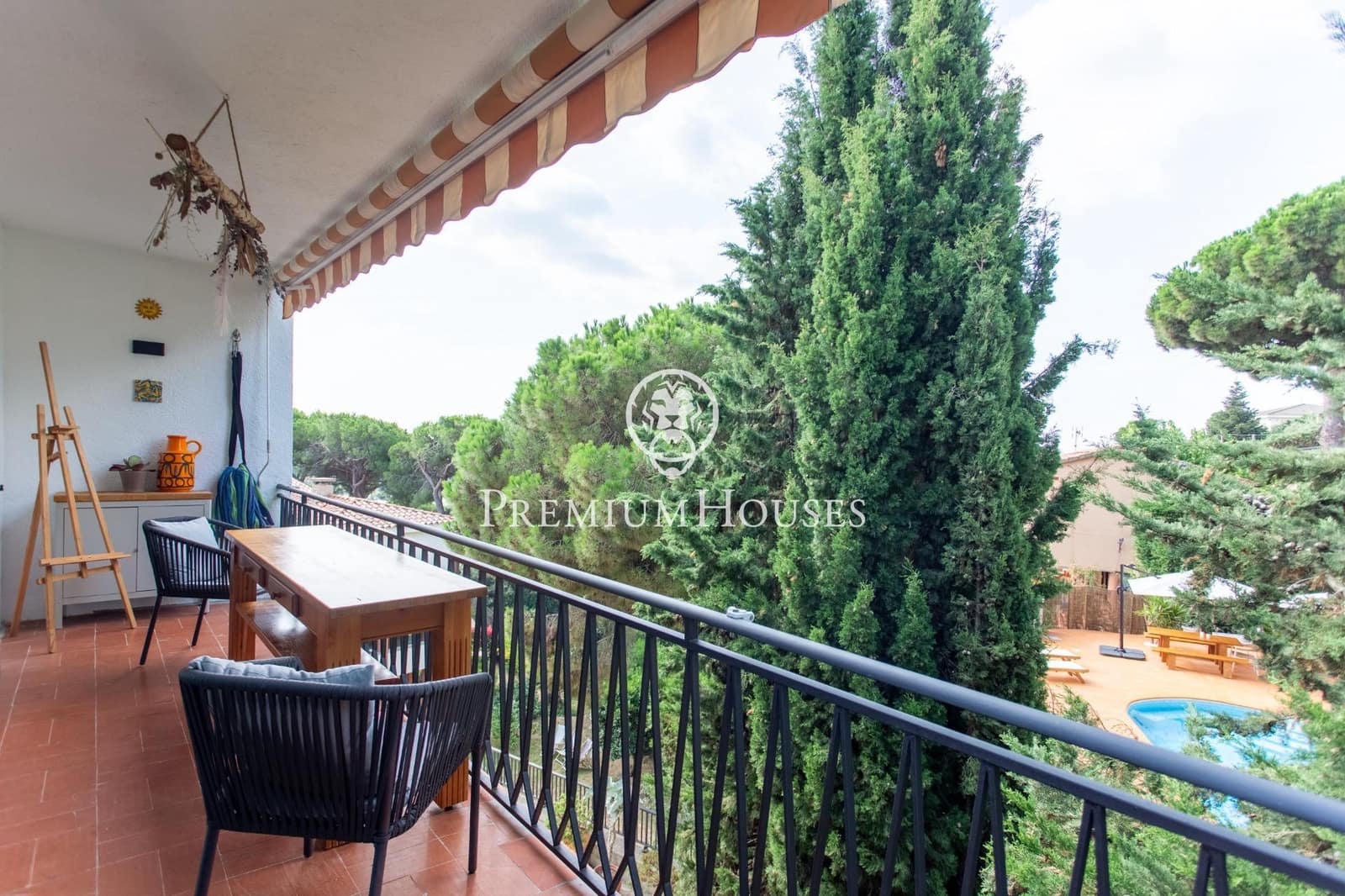 3 bedroom Villa for sale in Sant Cebria de Vallalta with pool - € 450,000 (Ref: 9243396)