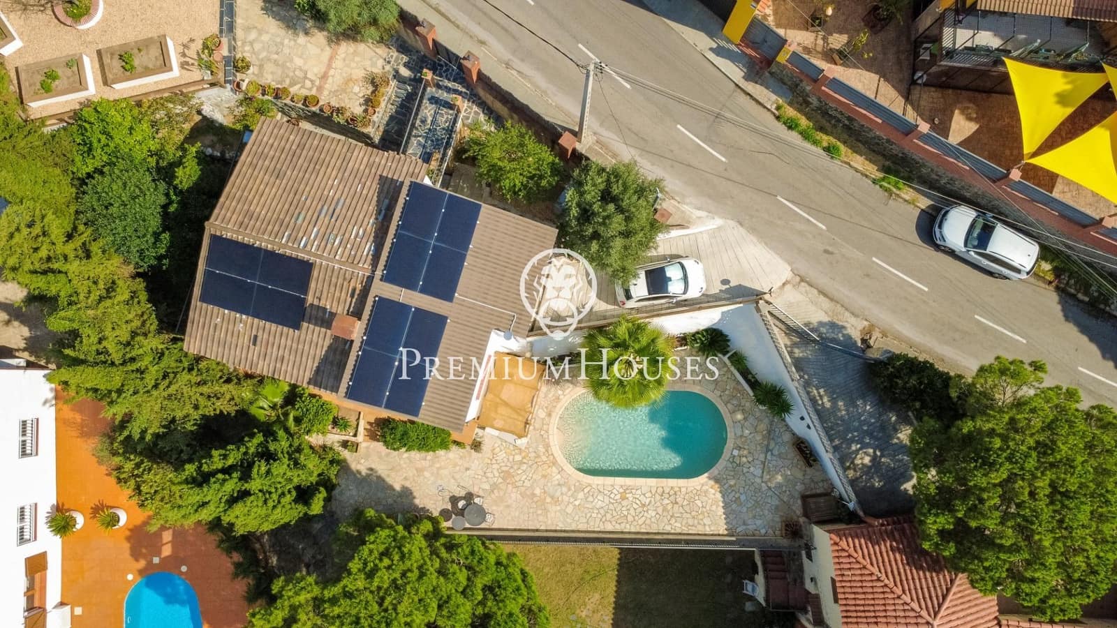 3 bedroom Villa for sale in Sant Cebria de Vallalta with pool - € 450,000 (Ref: 9243396)