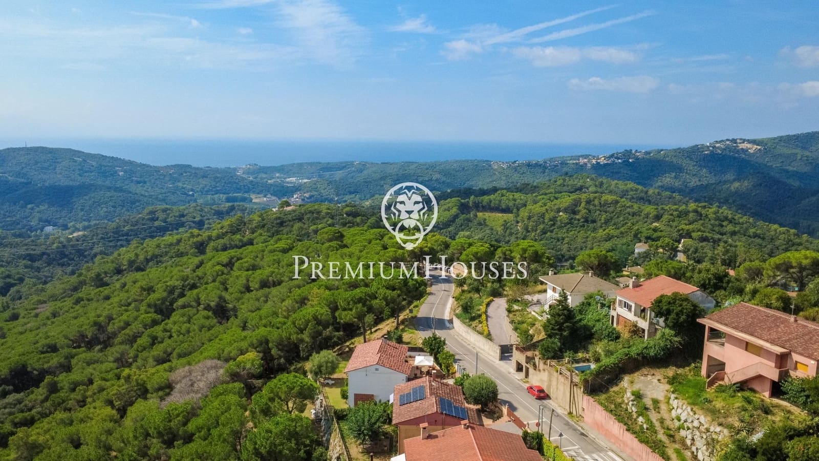 3 bedroom Villa for sale in Sant Cebria de Vallalta with pool - € 450,000 (Ref: 9243396)