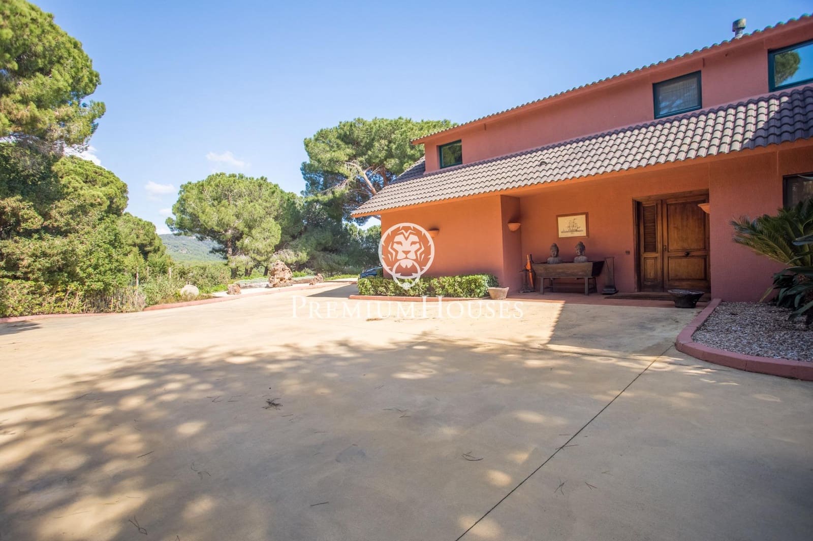 Villa/Maison de 5 chambres à louer à Sant Andreu de Llavaneres avec piscine garage - 4 800 € (Ref: 9243397)