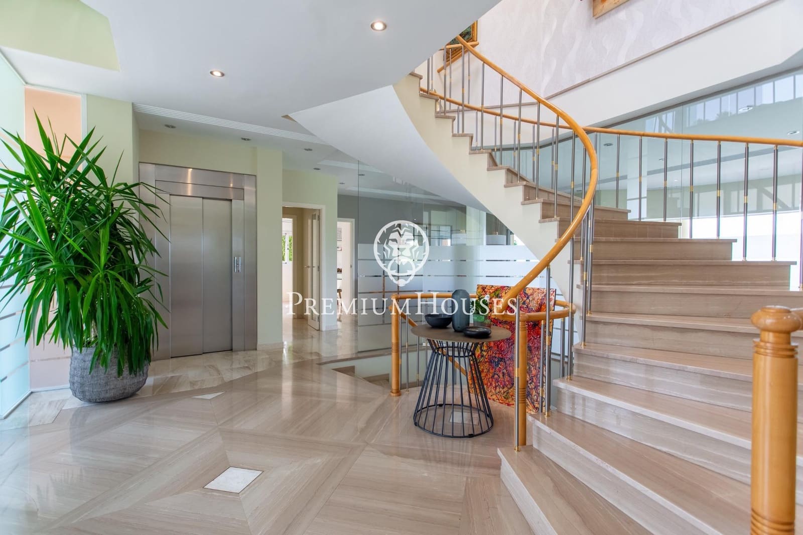 7 bedroom Villa for sale in Alella with pool - € 2,670,000 (Ref: 9247291)