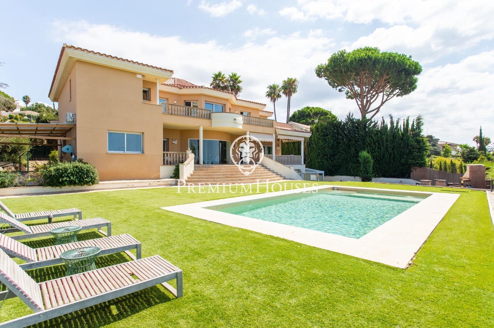 7 bedroom Villa for sale in Alella with pool - € 2,670,000 (Ref: 9247291)