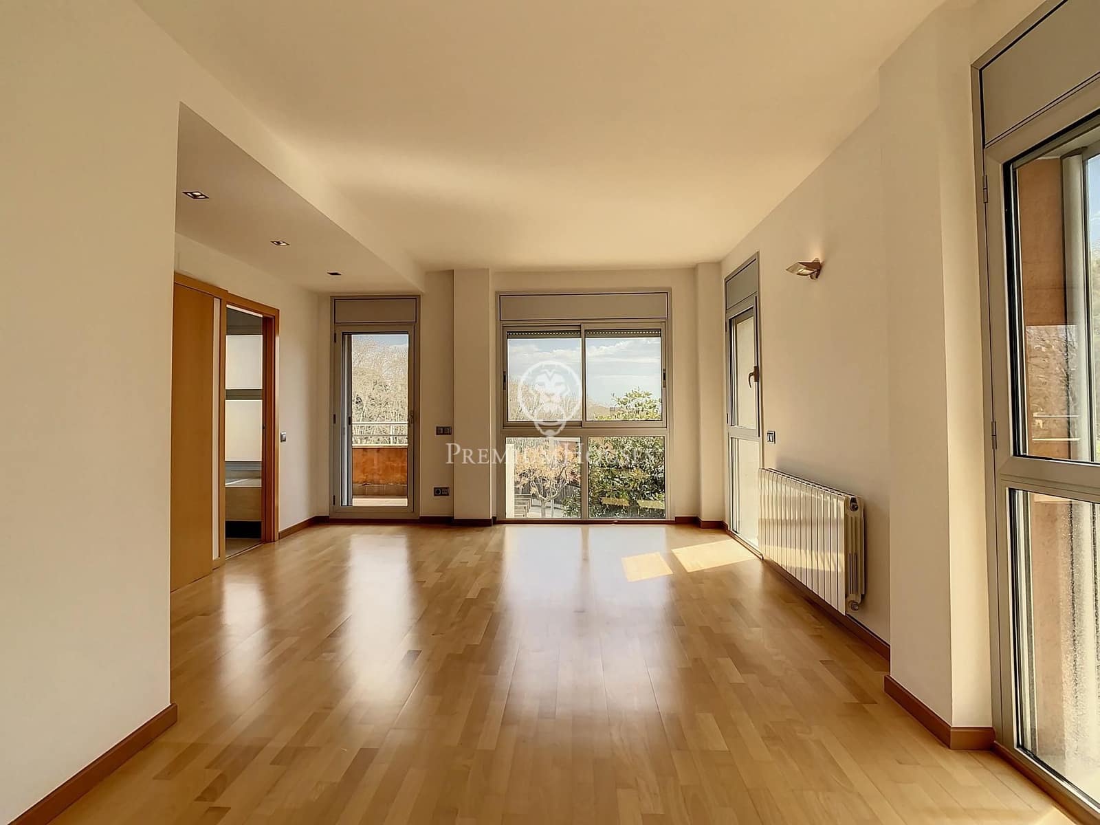 4 soveværelse Rækkehus til salg i Arenys de Munt med swimmingpool - € 720.000 (Ref: 9252423)