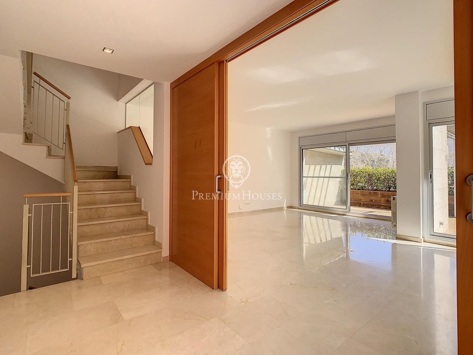 4 soveværelse Rækkehus til salg i Arenys de Munt med swimmingpool - € 720.000 (Ref: 9252423)