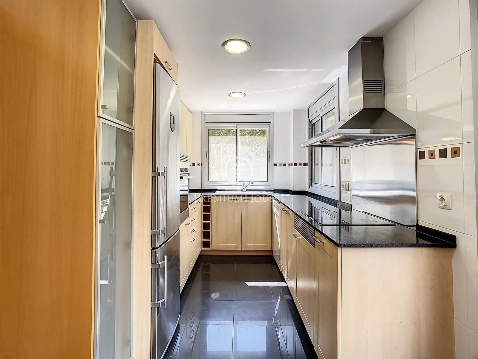 4 soveværelse Rækkehus til salg i Arenys de Munt med swimmingpool - € 720.000 (Ref: 9252423)