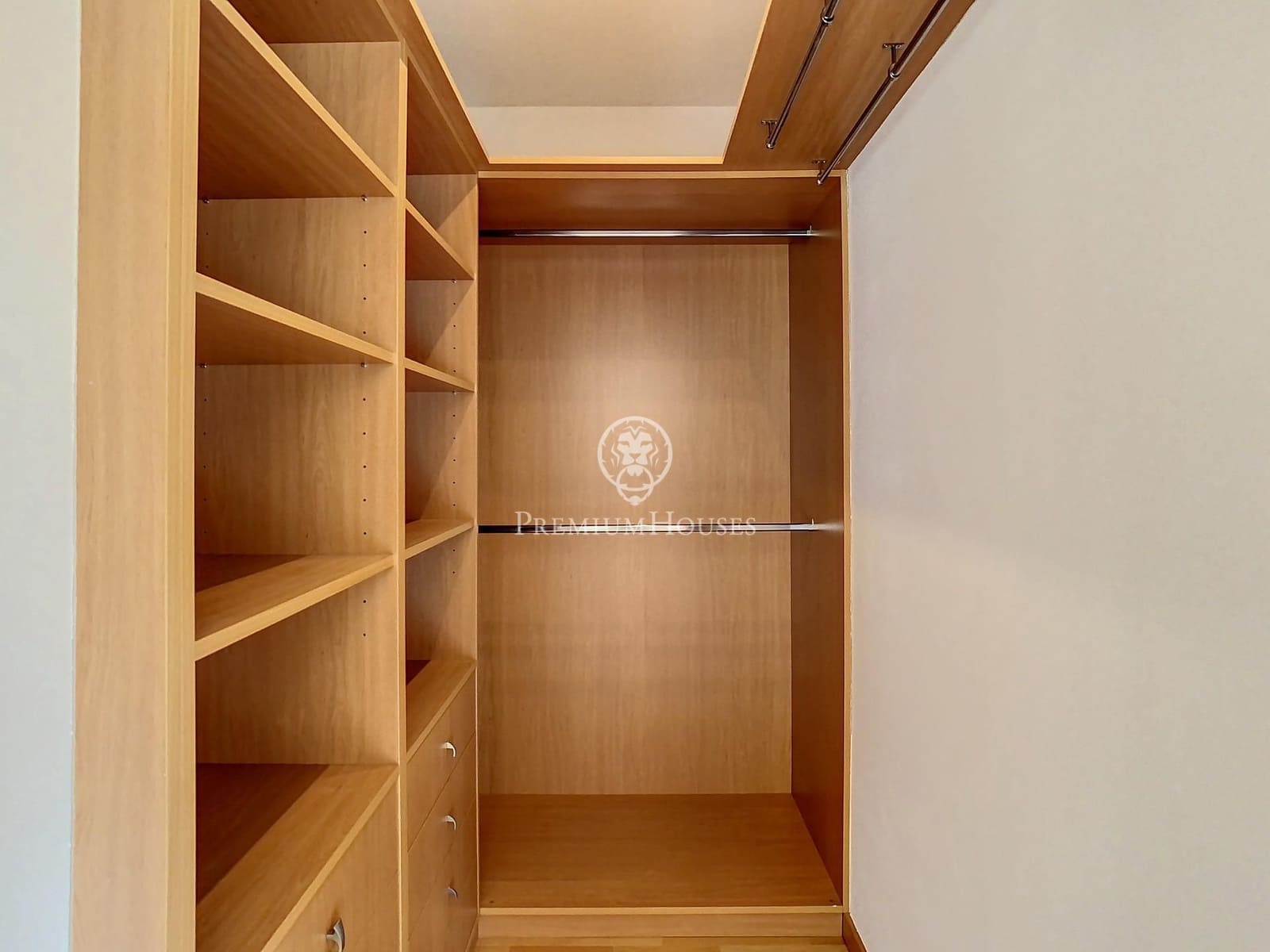 4 soveværelse Rækkehus til salg i Arenys de Munt med swimmingpool - € 720.000 (Ref: 9252423)