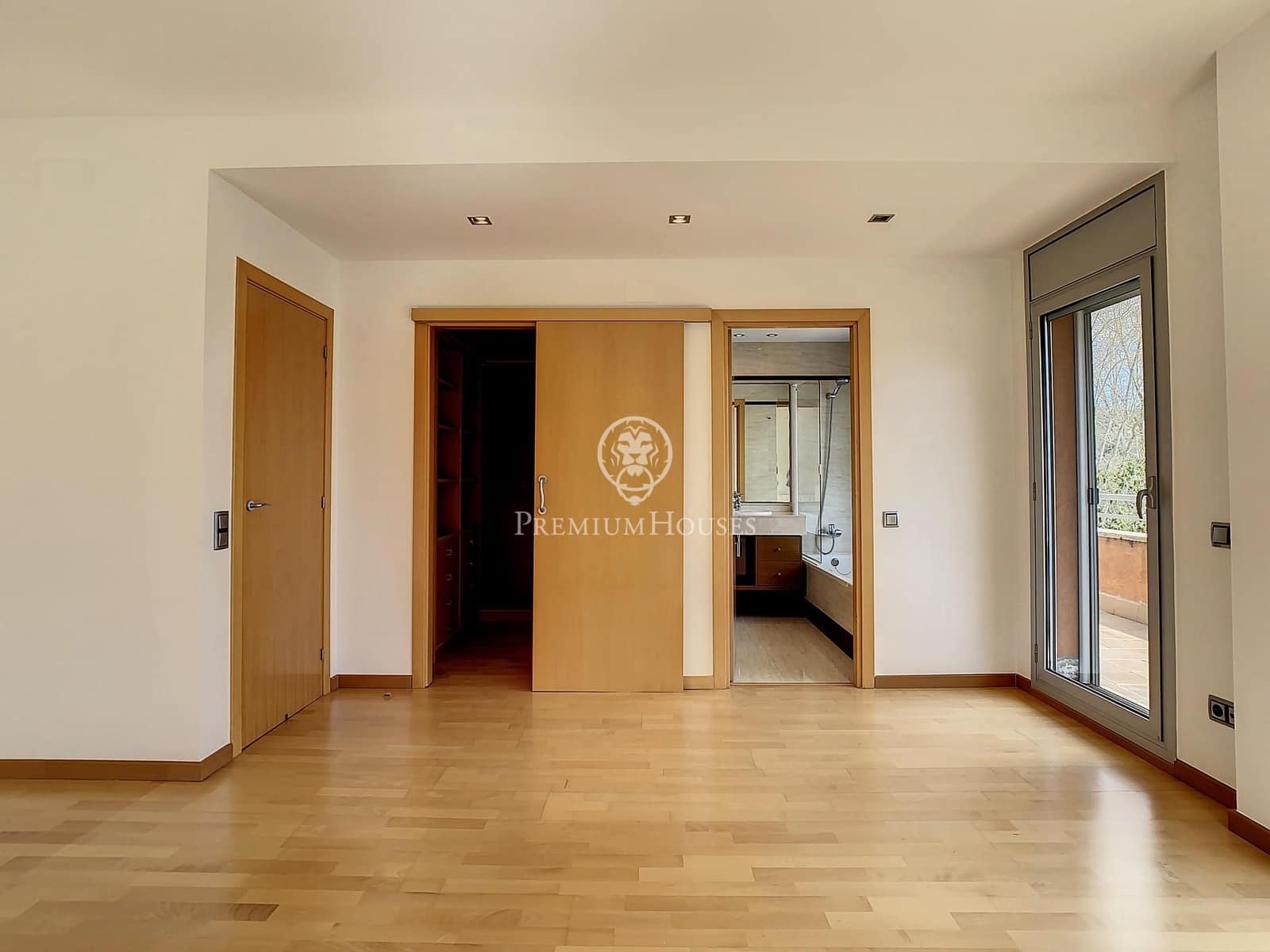 4 soveværelse Rækkehus til salg i Arenys de Munt med swimmingpool - € 720.000 (Ref: 9252423)