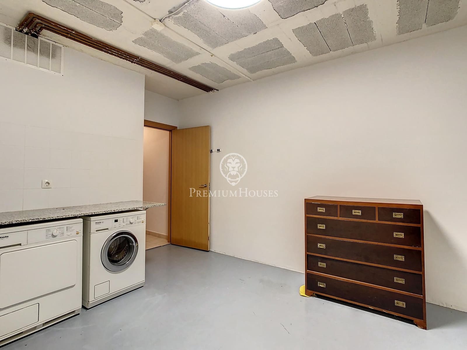 4 soveværelse Rækkehus til salg i Arenys de Munt med swimmingpool - € 720.000 (Ref: 9252423)