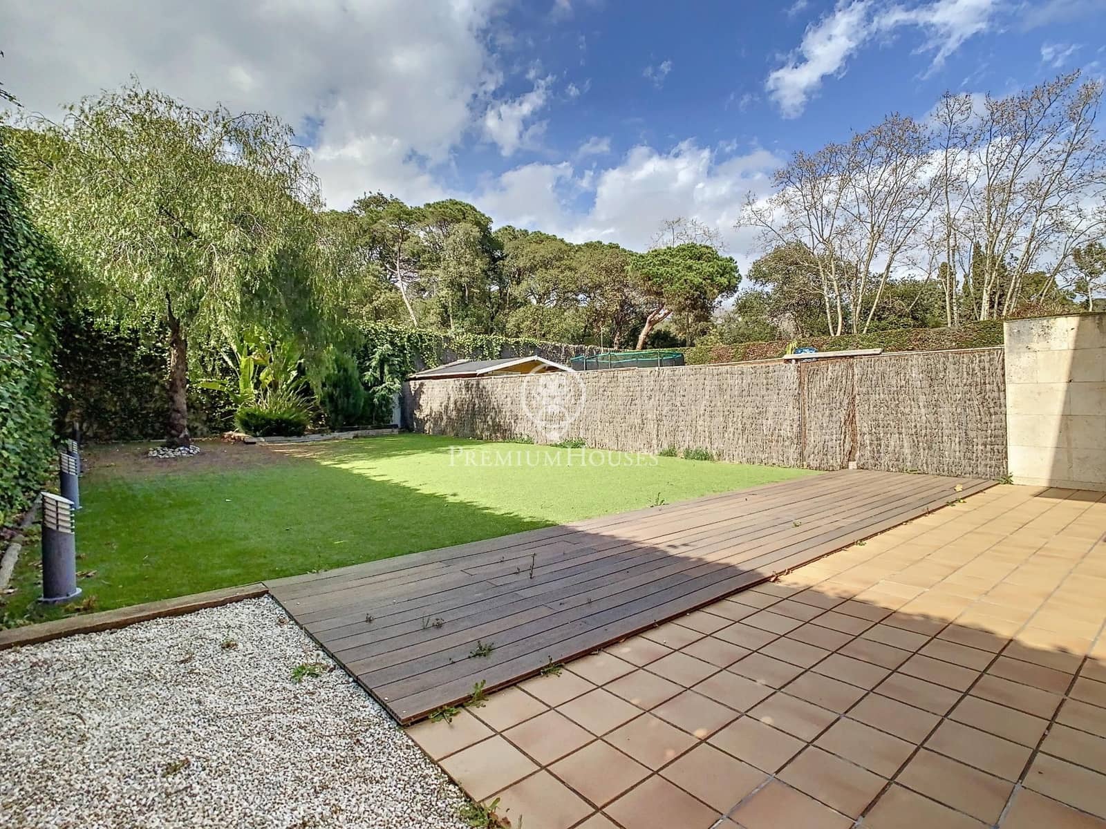 4 soveværelse Rækkehus til salg i Arenys de Munt med swimmingpool - € 720.000 (Ref: 9252423)