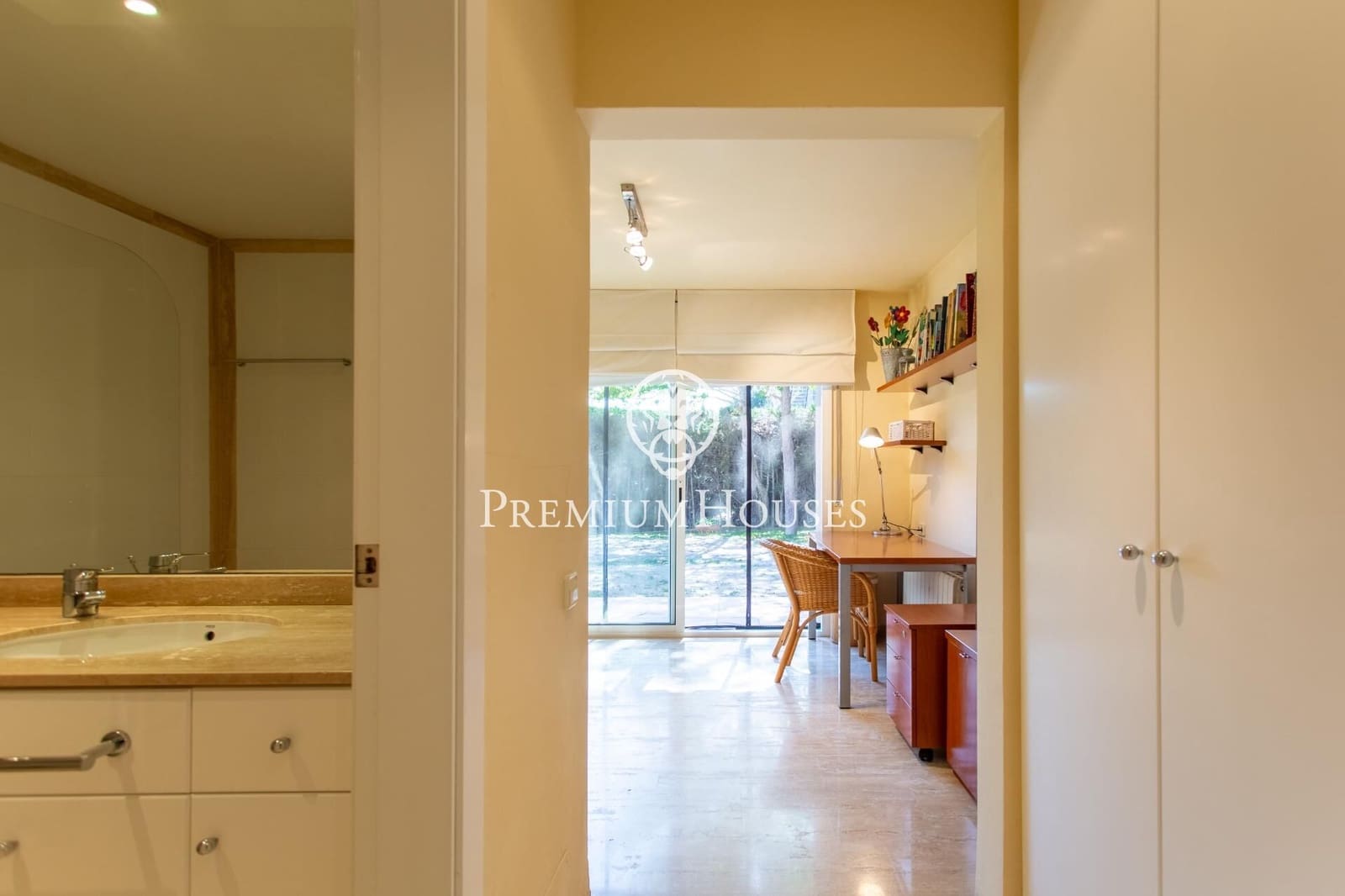 5 soverom Villa til salgs i Sant Andreu de Llavaneres med svømmebasseng garasje - € 1 290 000 (Ref: 9252425)