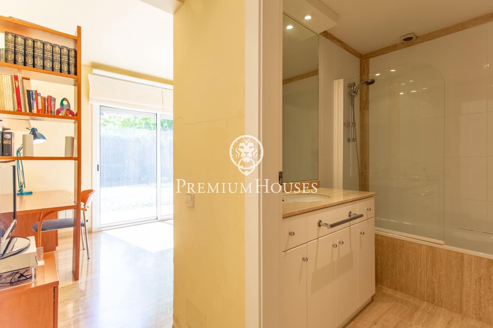 5 soverom Villa til salgs i Sant Andreu de Llavaneres med svømmebasseng garasje - € 1 290 000 (Ref: 9252425)