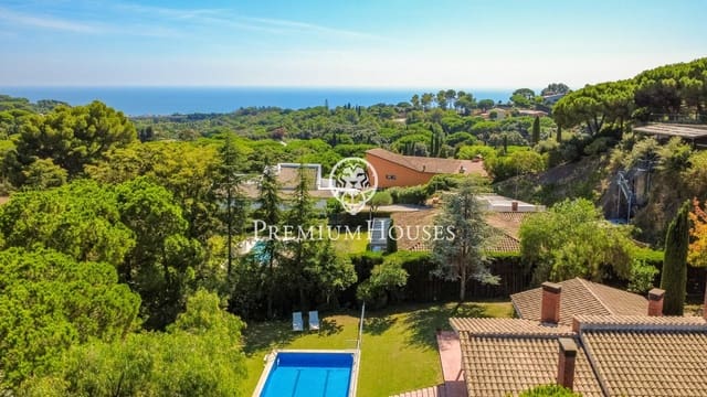 5 soverom Villa til salgs i Sant Andreu de Llavaneres med svømmebasseng garasje - € 1 290 000 (Ref: 9252425)