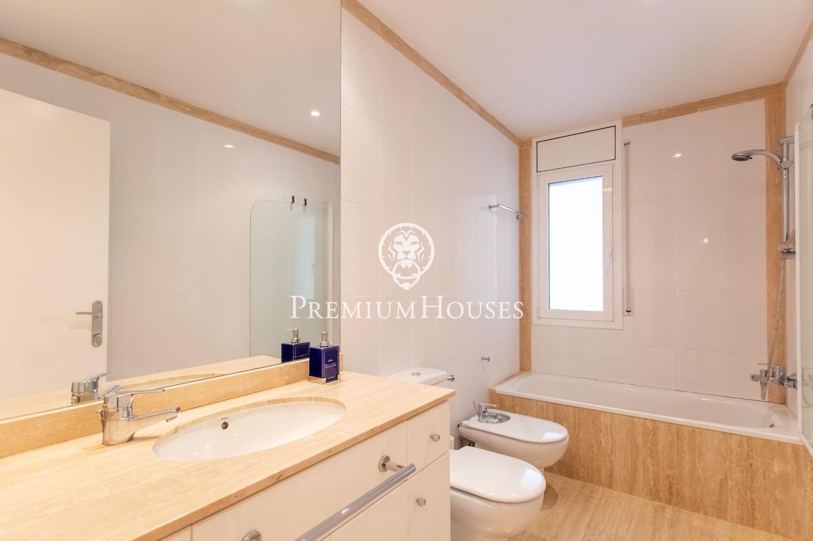 5 soverom Villa til salgs i Sant Andreu de Llavaneres med svømmebasseng garasje - € 1 290 000 (Ref: 9252425)