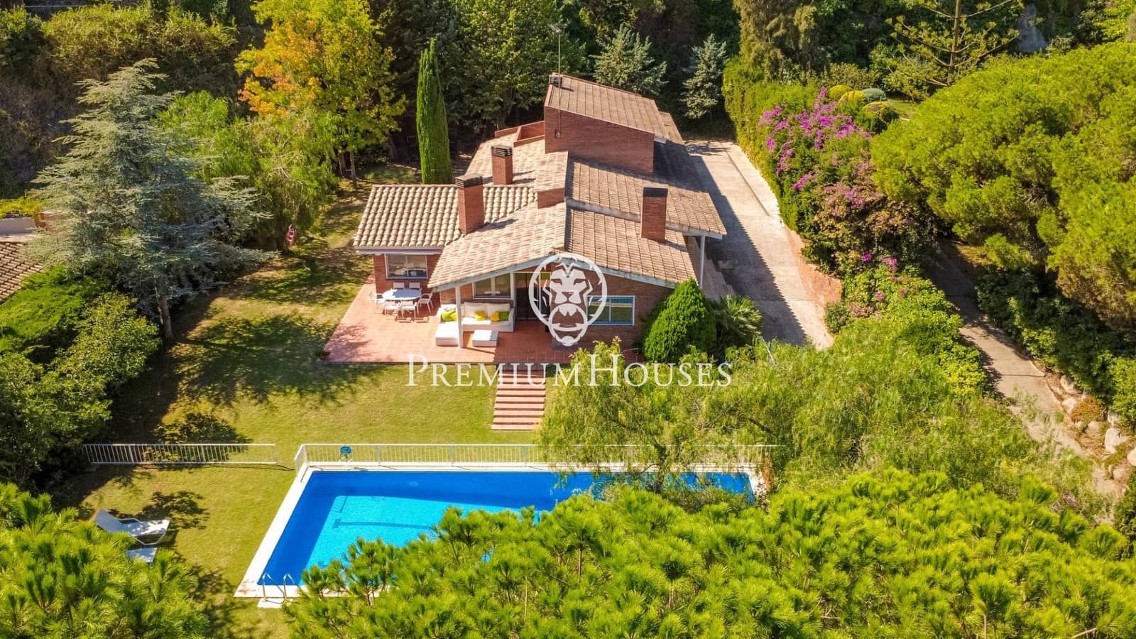 5 soverom Villa til salgs i Sant Andreu de Llavaneres med svømmebasseng garasje - € 1 290 000 (Ref: 9252425)