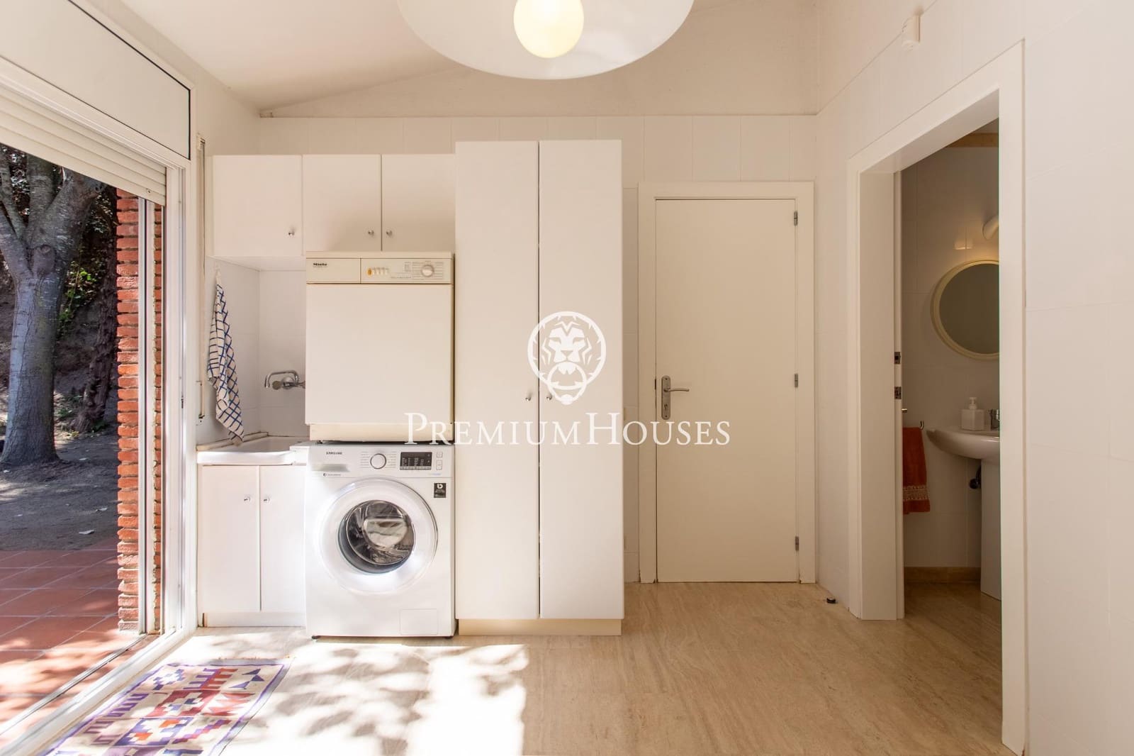 5 soverom Villa til salgs i Sant Andreu de Llavaneres med svømmebasseng garasje - € 1 290 000 (Ref: 9252425)