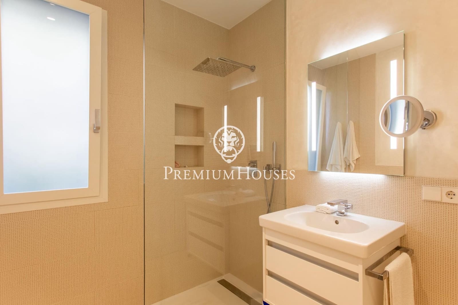 6 soveværelse Villa til salg i Alella med garage - € 2.800.000 (Ref: 9252426)