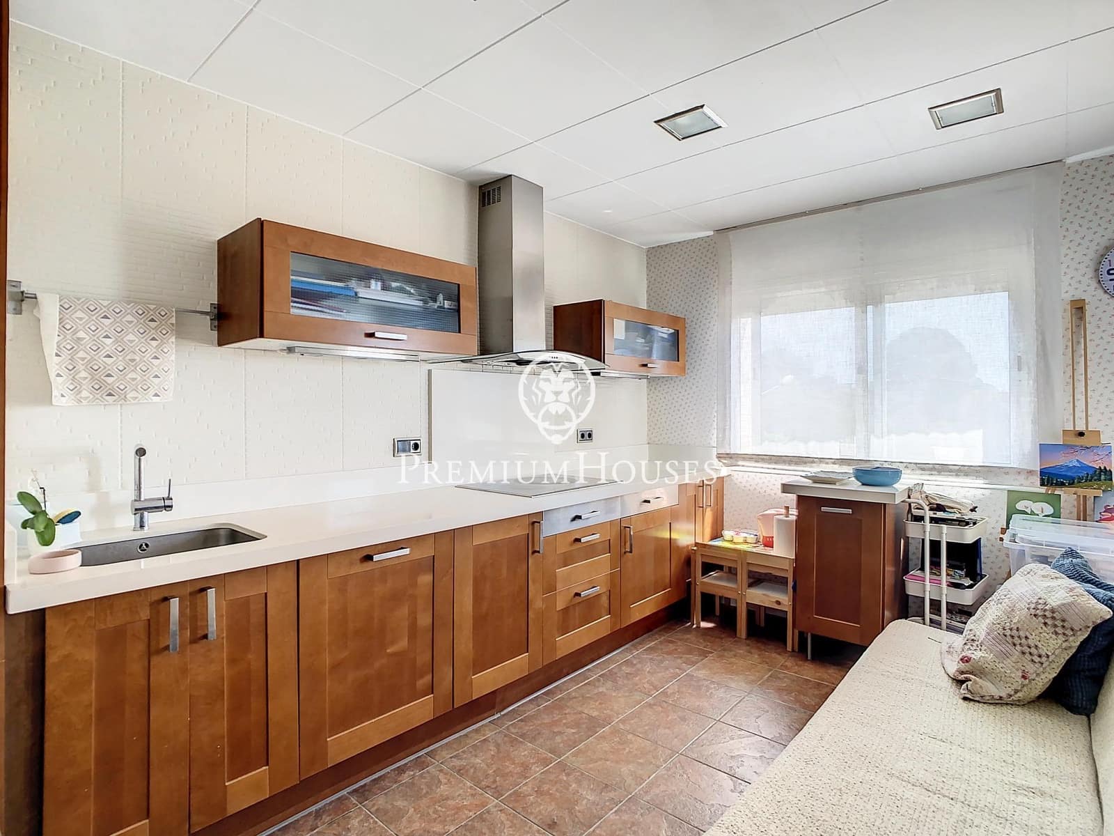 4 soveværelse Villa til salg i Santa Susanna med swimmingpool - € 570.000 (Ref: 9257278)