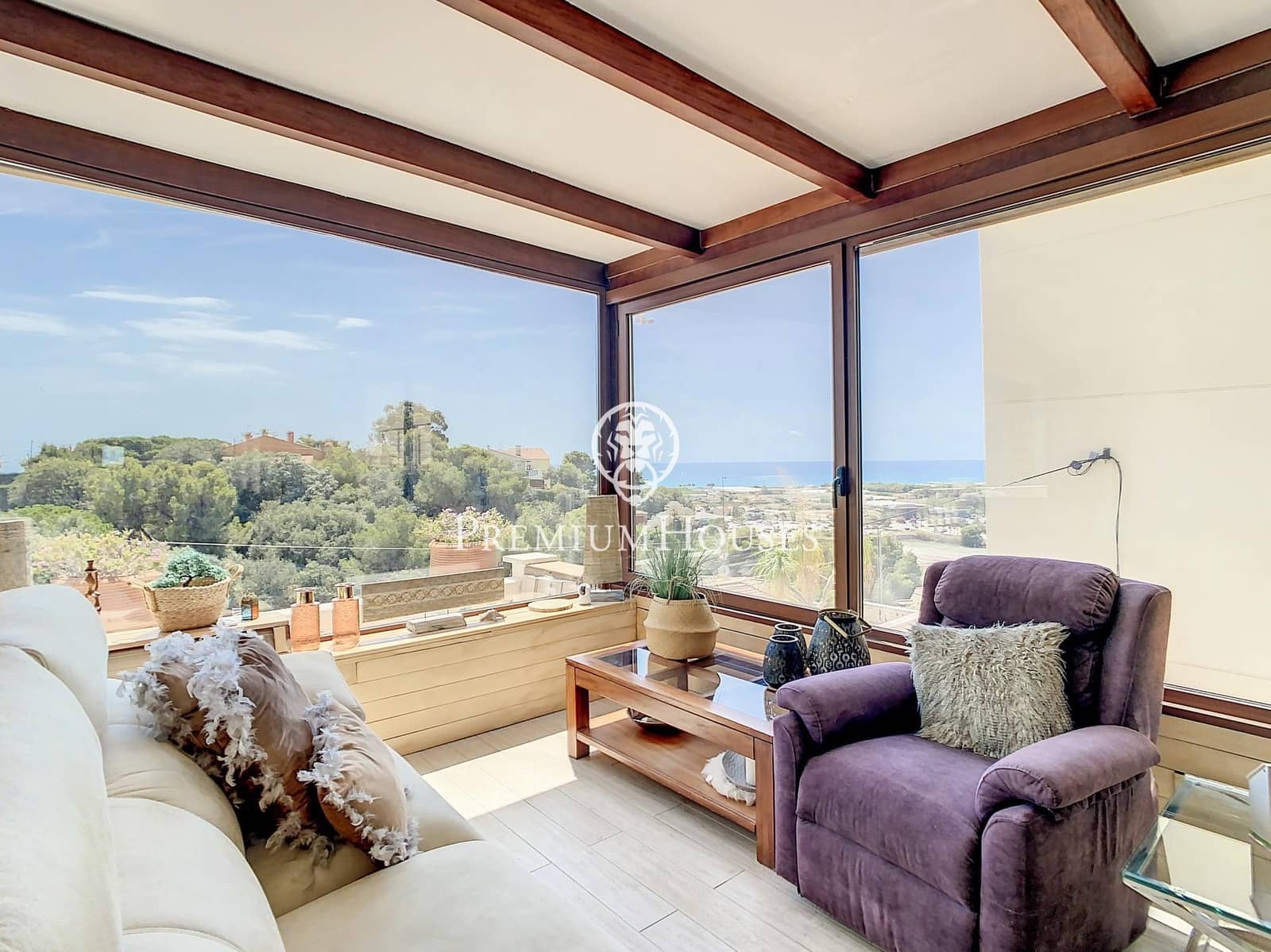 4 soveværelse Villa til salg i Santa Susanna med swimmingpool - € 570.000 (Ref: 9257278)