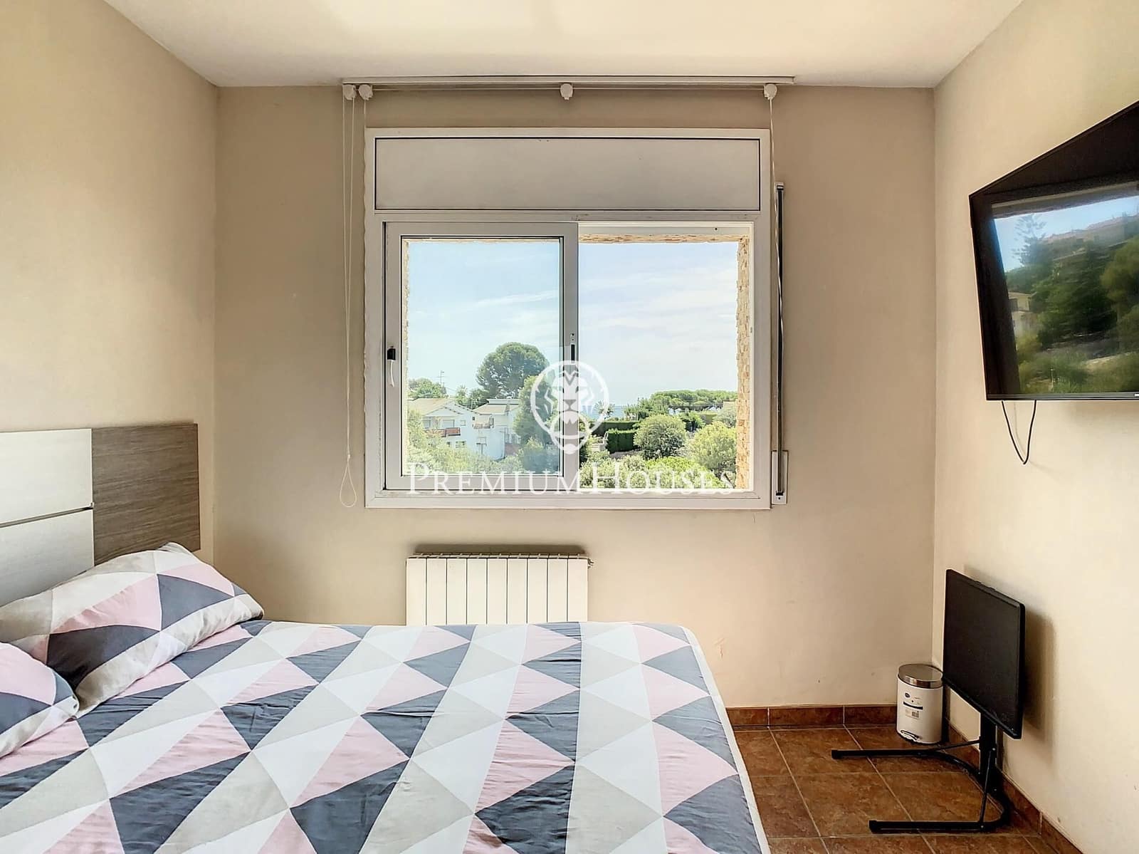 4 soveværelse Villa til salg i Santa Susanna med swimmingpool - € 570.000 (Ref: 9257278)