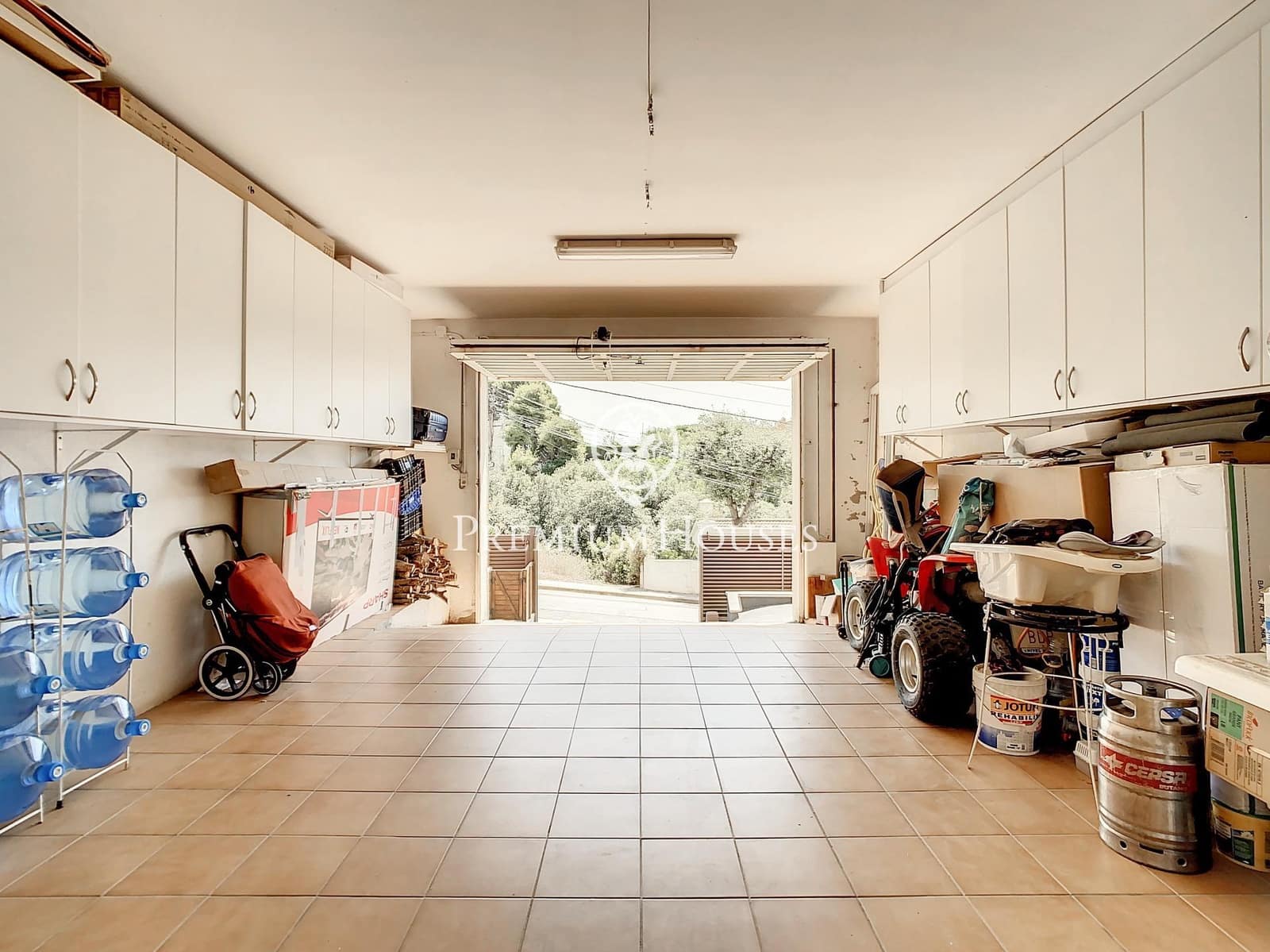 4 soveværelse Villa til salg i Santa Susanna med swimmingpool - € 570.000 (Ref: 9257278)