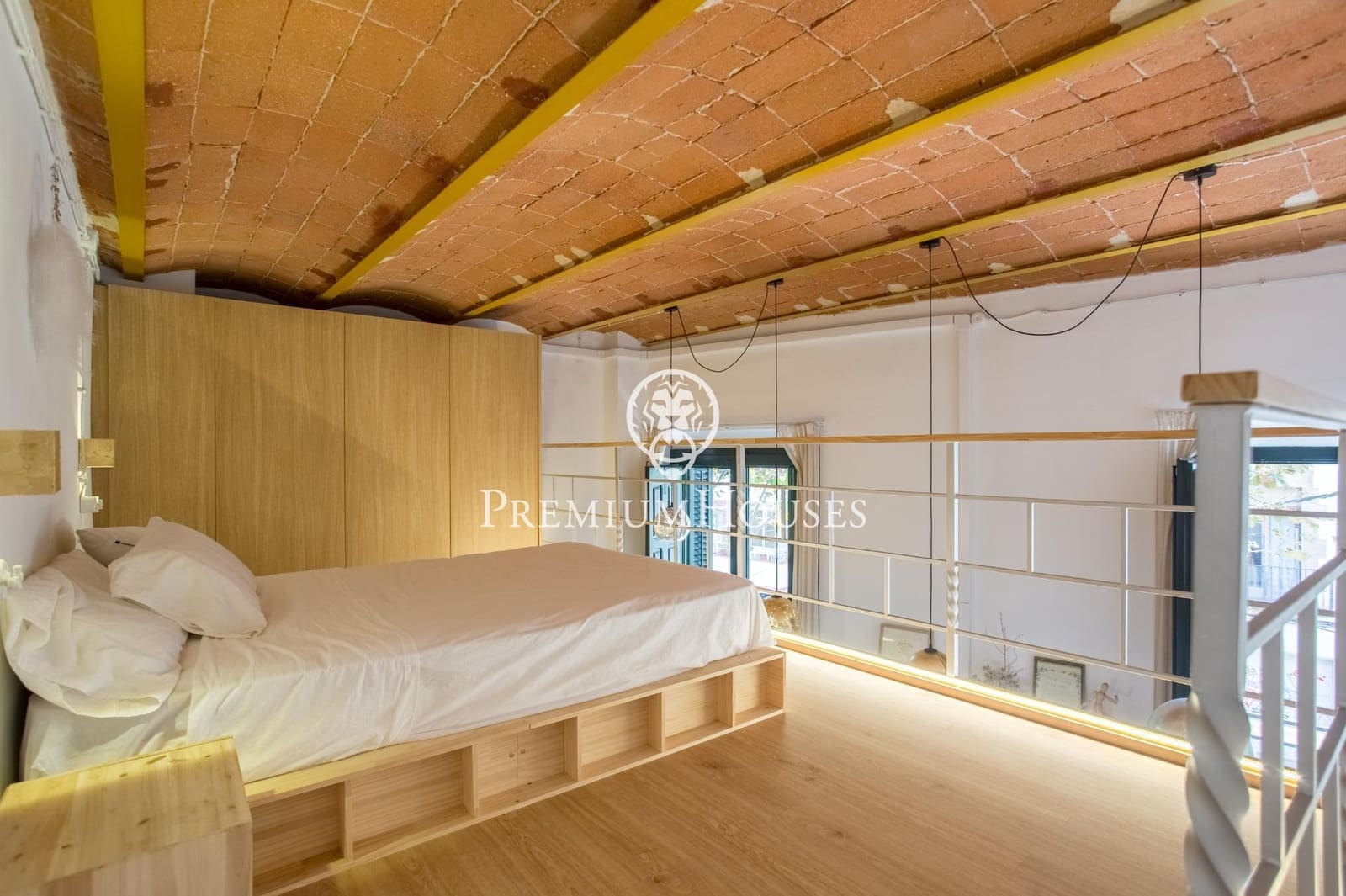 6 soveværelse Erhverv til salg i Canet de Mar - € 720.000 (Ref: 9264496)