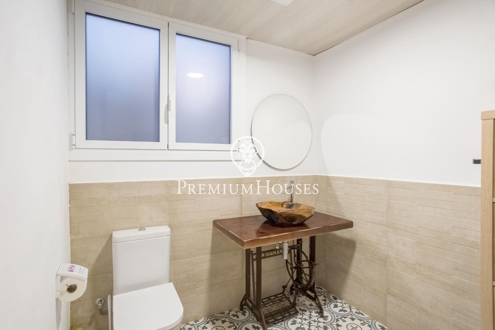 6 soveværelse Erhverv til salg i Canet de Mar - € 720.000 (Ref: 9264496)