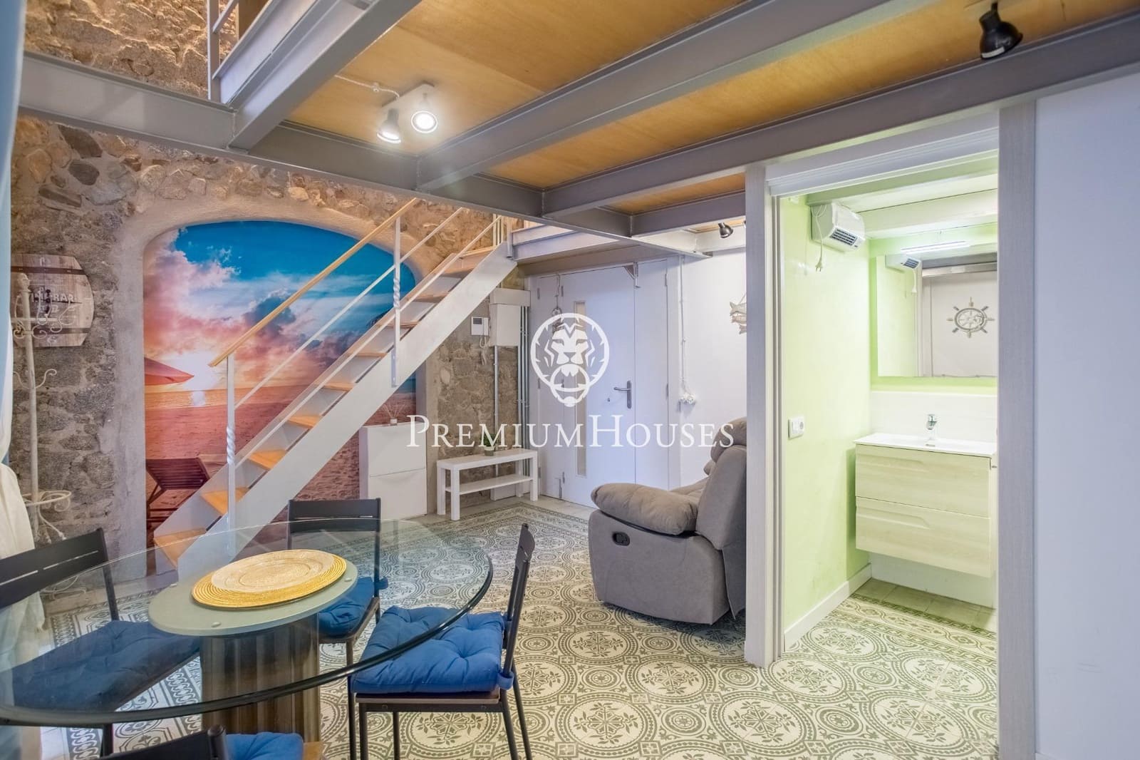 6 soveværelse Erhverv til salg i Canet de Mar - € 720.000 (Ref: 9264496)