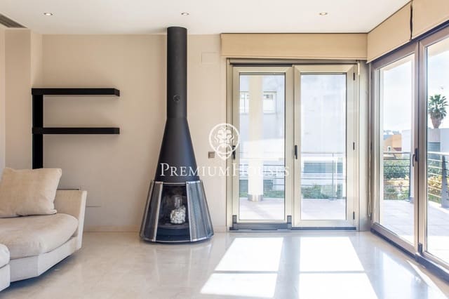 7 slaapkamer Villa te koop in Alella met zwembad garage - € 1.200.000 (Ref: 9269717)