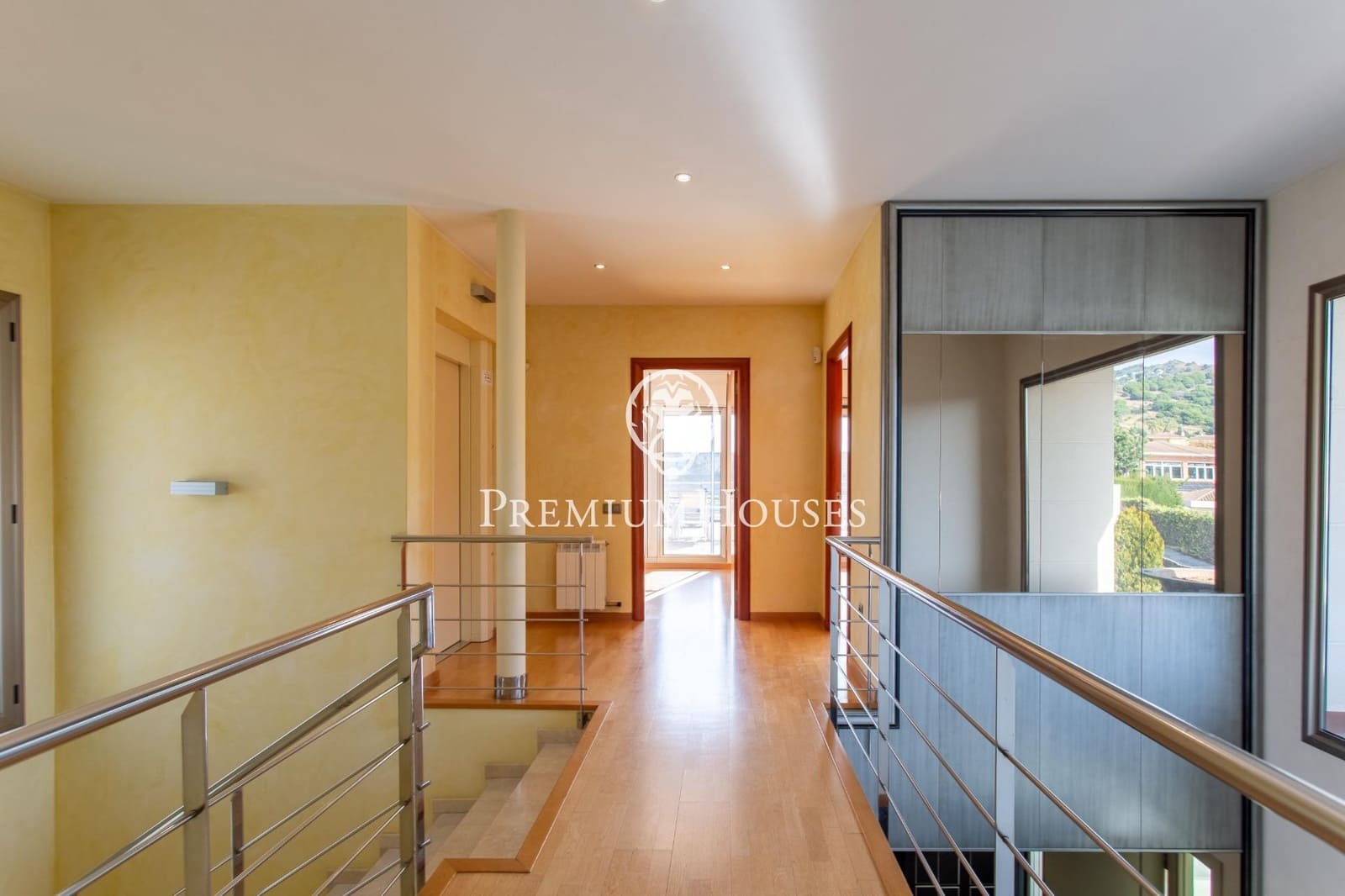 7 soveværelse Villa til salg i Alella med swimmingpool garage - € 1.200.000 (Ref: 9269717)