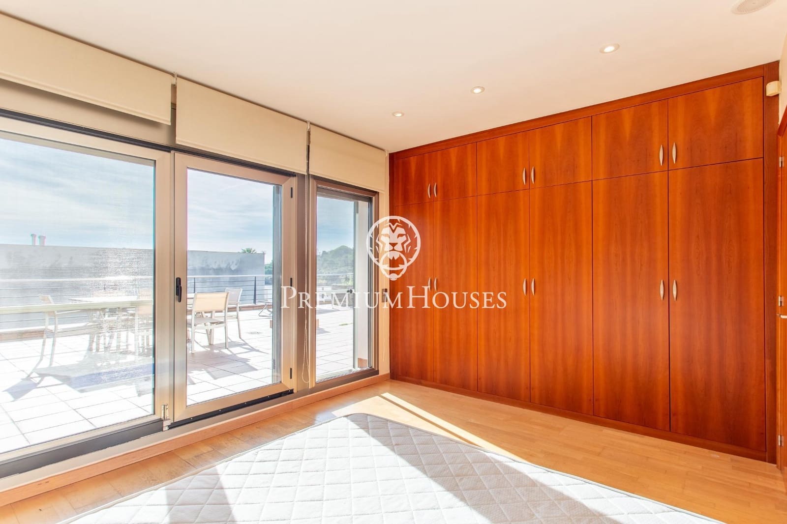 7 soveværelse Villa til salg i Alella med swimmingpool garage - € 1.200.000 (Ref: 9269717)