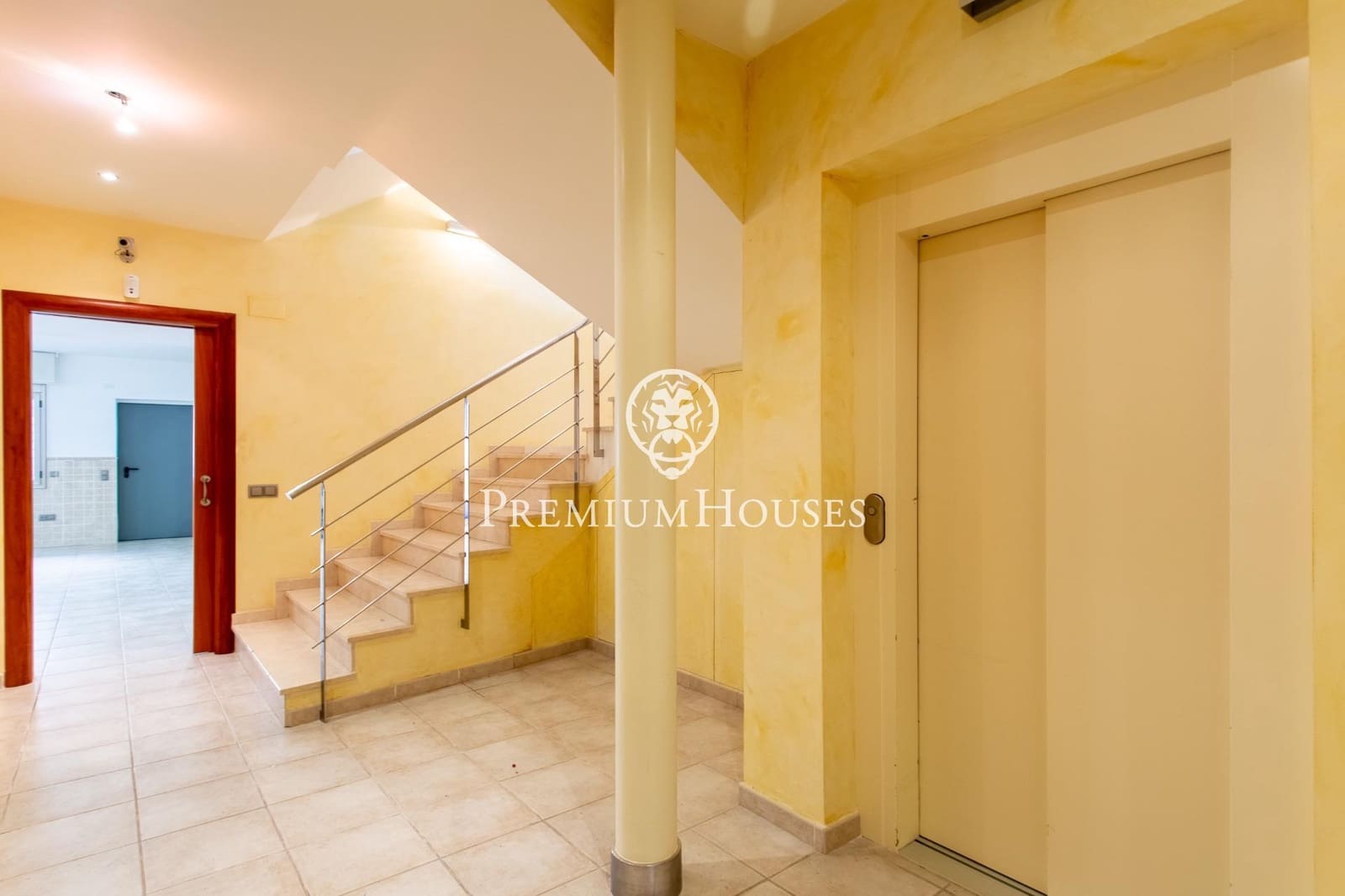 7 soveværelse Villa til salg i Alella med swimmingpool garage - € 1.200.000 (Ref: 9269717)