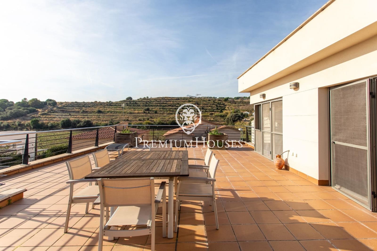 7 bedroom Villa for sale in Alella with pool garage - € 1,200,000 (Ref: 9269717)