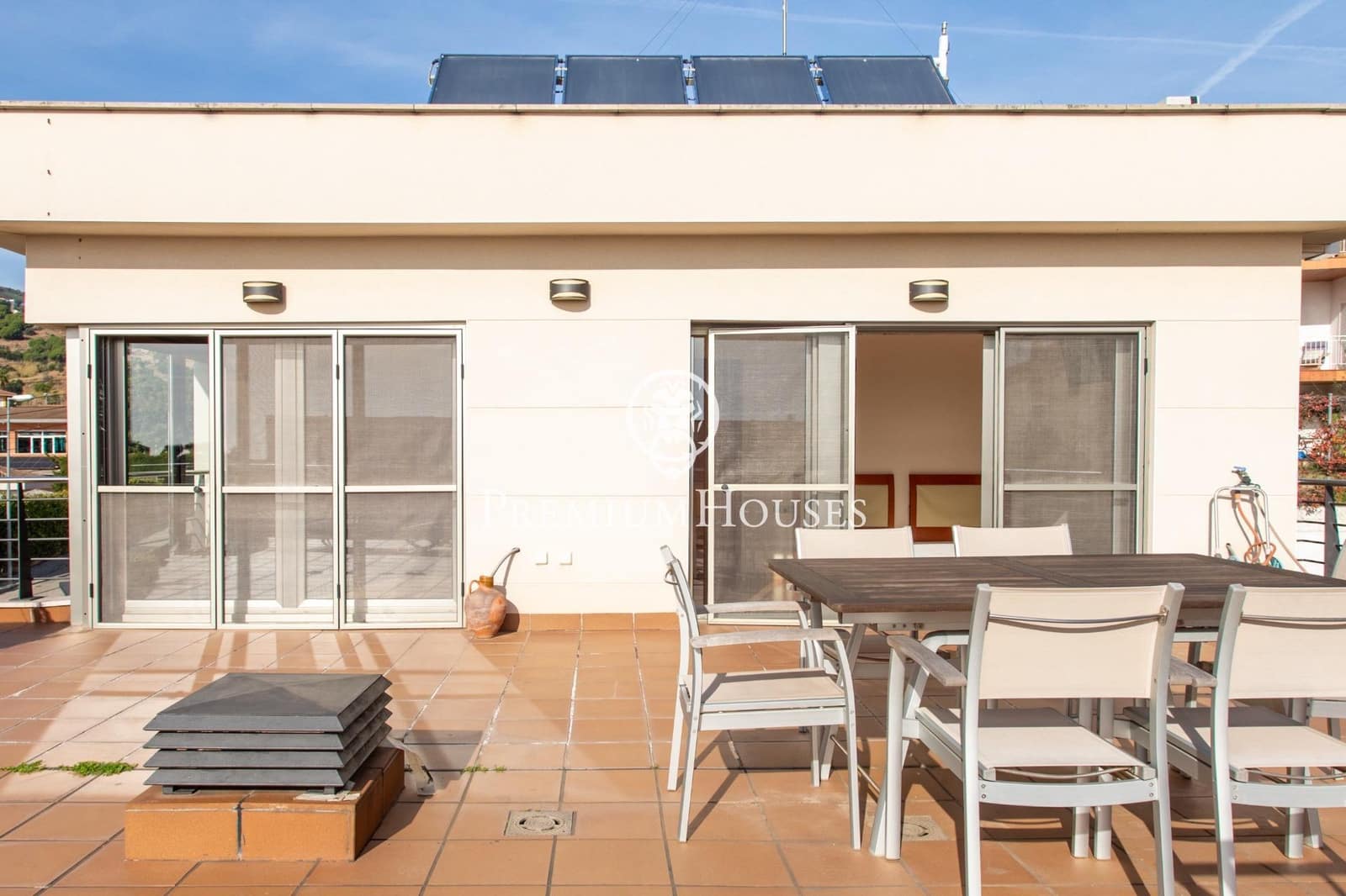 7 bedroom Villa for sale in Alella with pool garage - € 1,200,000 (Ref: 9269717)