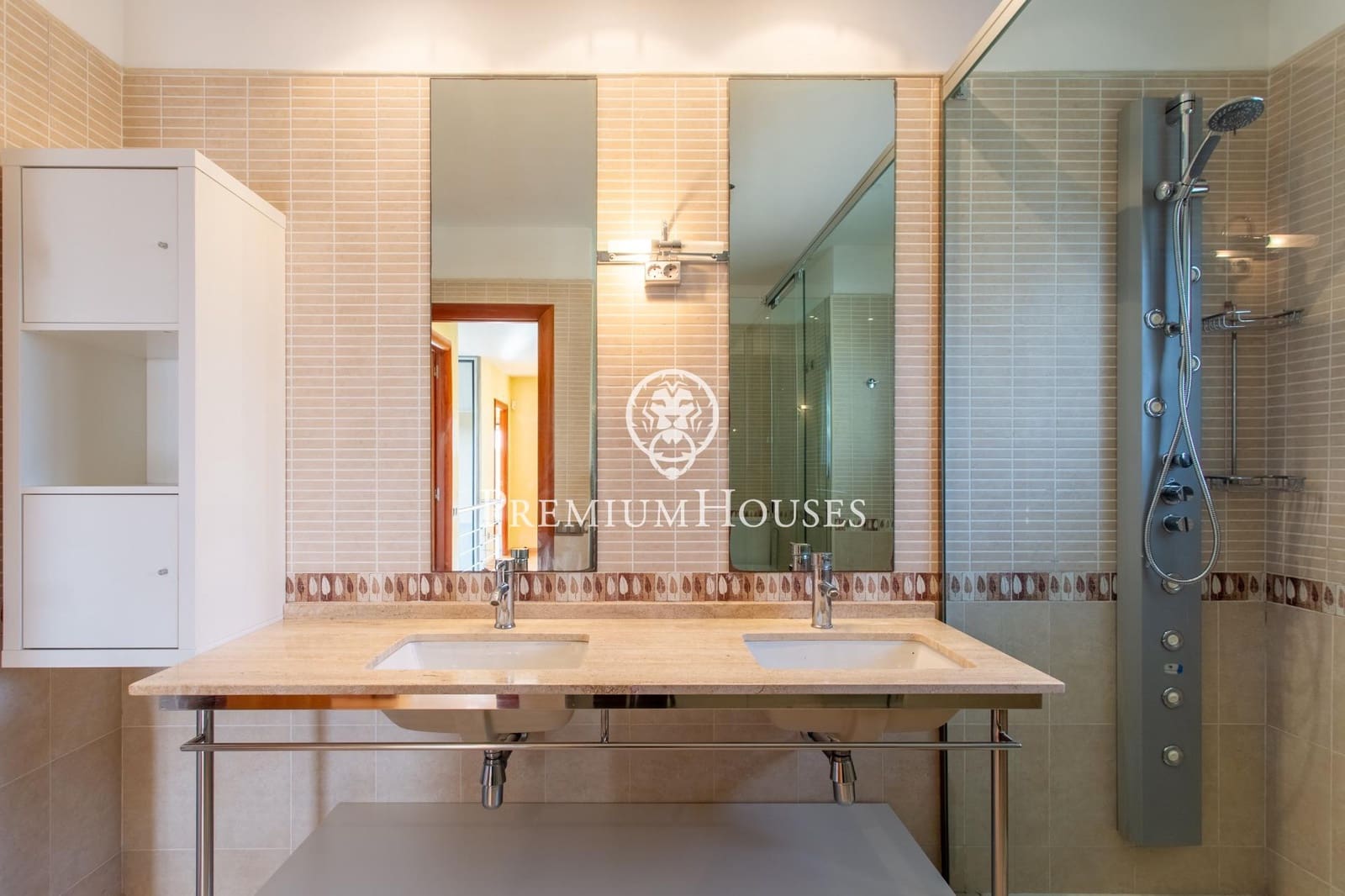 7 bedroom Villa for sale in Alella with pool garage - € 1,200,000 (Ref: 9269717)