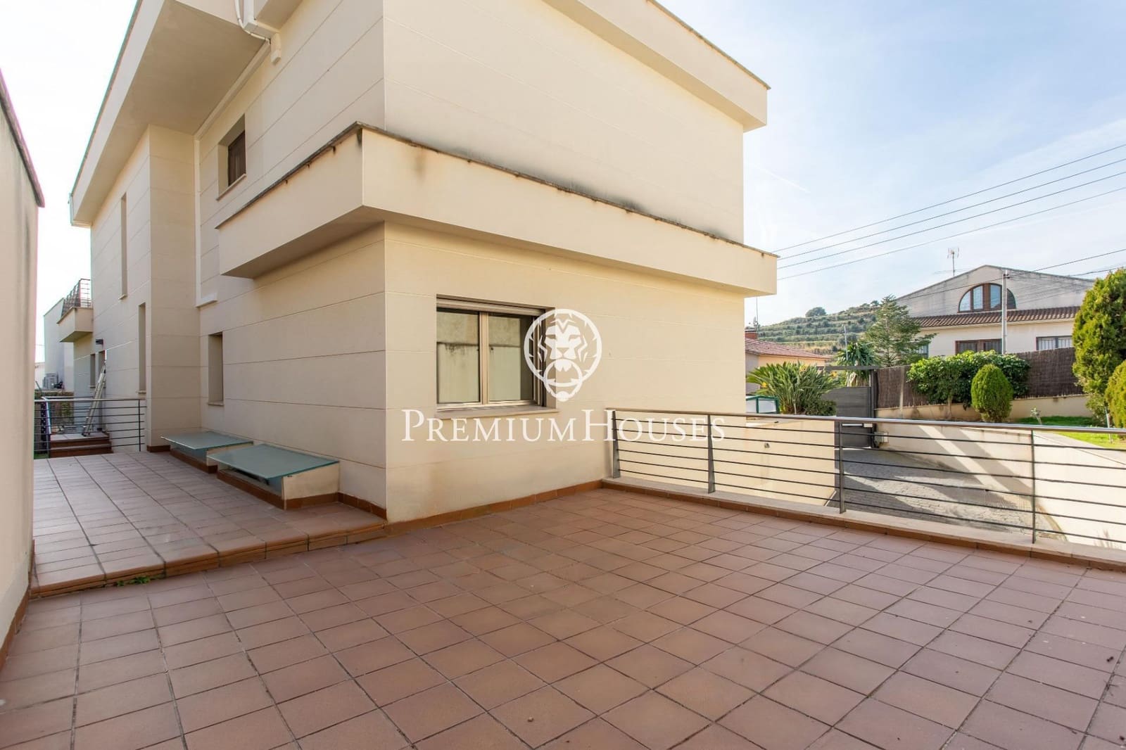 7 bedroom Villa for sale in Alella with pool garage - € 1,200,000 (Ref: 9269717)