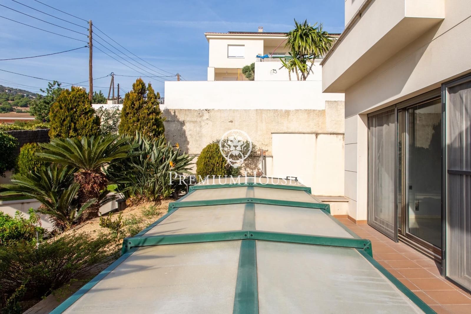 7 bedroom Villa for sale in Alella with pool garage - € 1,200,000 (Ref: 9269717)