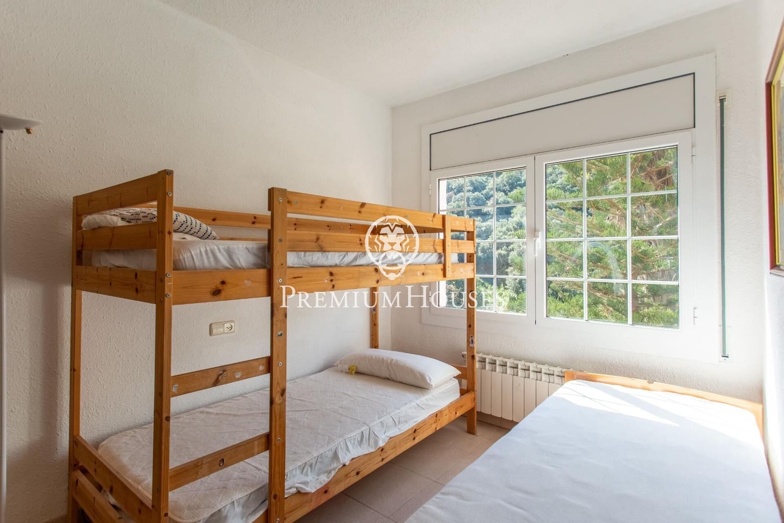 4 soveværelse Villa til leje i Calella med swimmingpool garage - € 2.500 (Ref: 9276321)