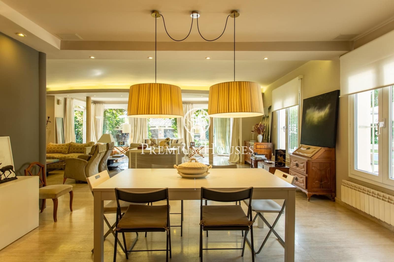 6 soverom Villa til salgs i El Masnou med svømmebasseng garasje - € 1 800 000 (Ref: 9276323)