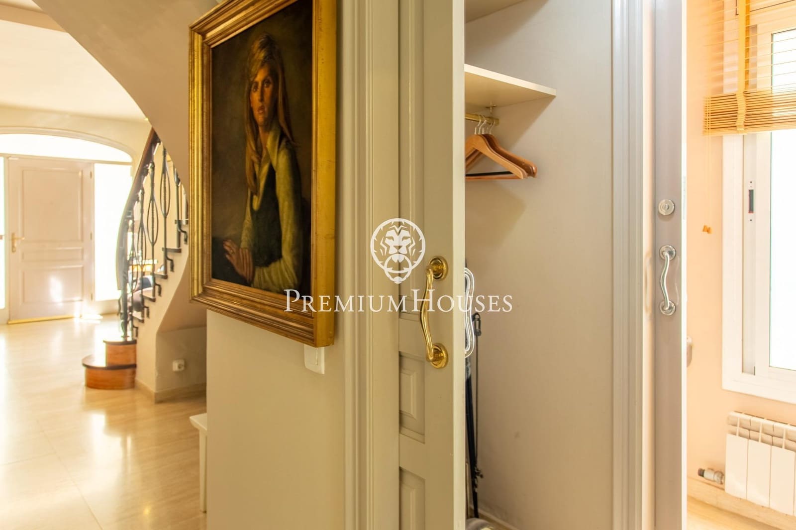 6 soverom Villa til salgs i El Masnou med svømmebasseng garasje - € 1 800 000 (Ref: 9276323)